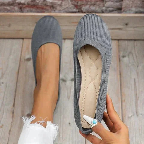 Women's Textured Knit Slip-On Ballet Flats