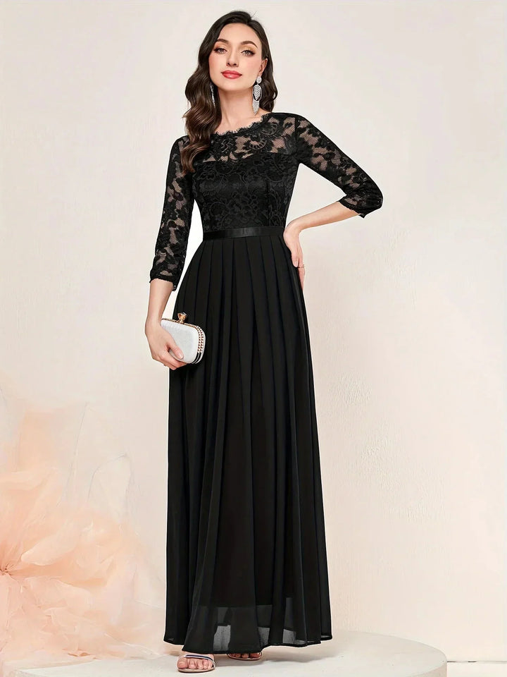 Women's Lace Pleated Maxi Dress with Round Neck