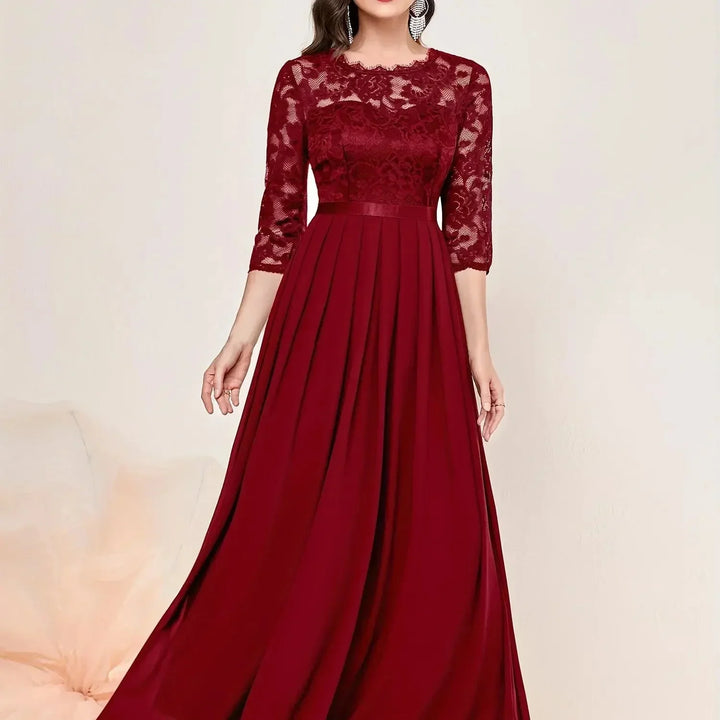 Women's Lace Pleated Maxi Dress with Round Neck