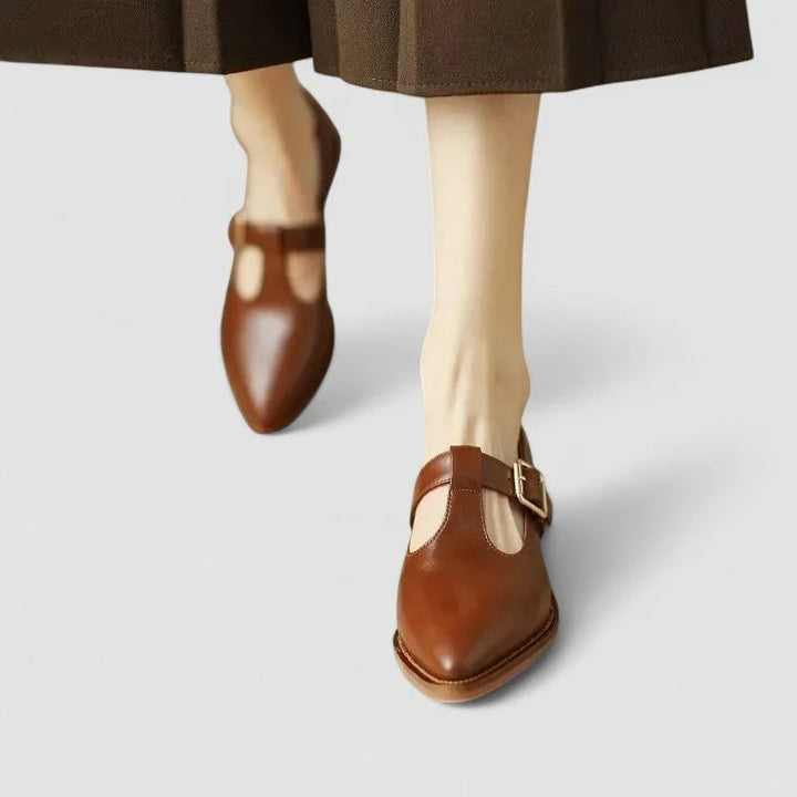 Leather Pointed-Toe T-Strap Shoes with Block Heel