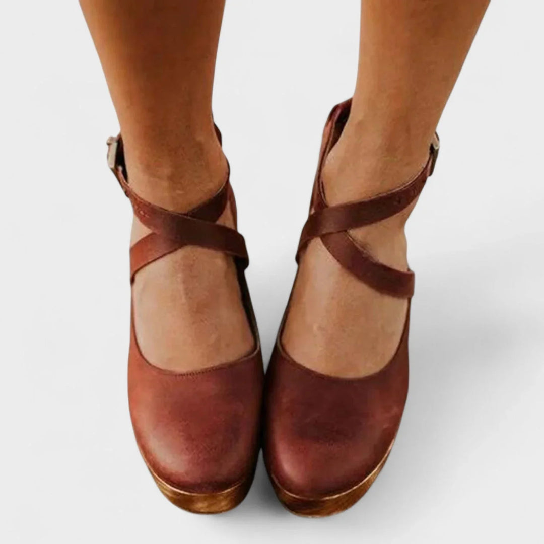 Women's Supportive Leather Platform Sandals with Ankle-Strap Buckle