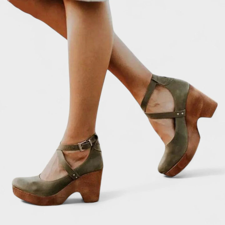 Women's Supportive Leather Platform Sandals with Ankle-Strap Buckle