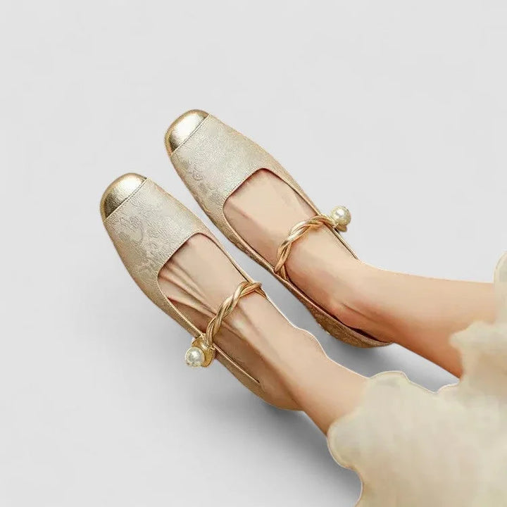 Patterned Mary Jane Shoes with Gold Toe and Block Heel